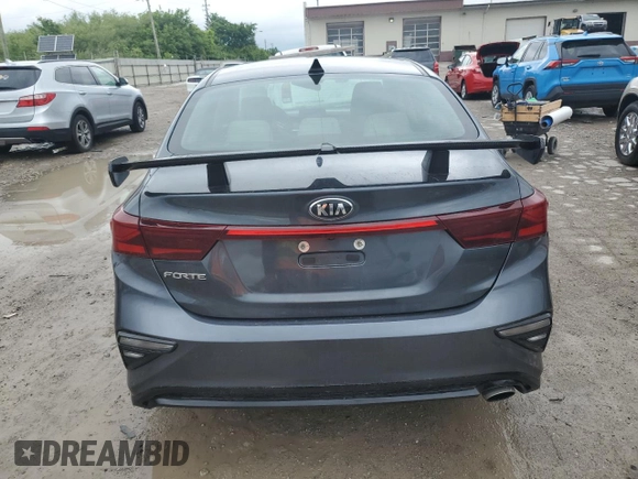 2019 Kia Forte LXS with VIN 3KPF24AD1KE136290, listed as a Copart auction lot 58561635 with 59,916 mi miles and Salvage title. Bid and sale history available at DreamBid. Image 6.