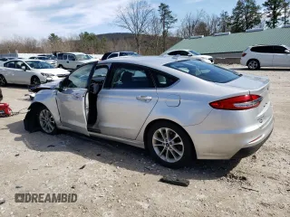 2019 Ford Fusion SE with VIN 3FA6P0HD7KR156879, listed as a Copart auction lot 52397625 with 65,027 mi miles and Salvage Title. Bid and sale history available at carsss.com. Image 2.