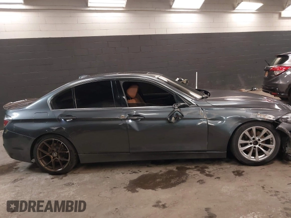 2017 BMW 3 Series 330i xDrive with VIN WBA8D9G31HNU62607, listed as a IAAI auction lot 42290112 with 76,427 mi miles and . Bid and sale history available at DreamBid. Image 13.