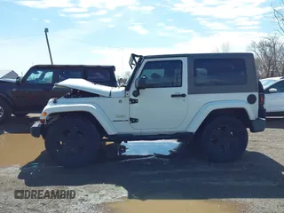 2010 Jeep Wrangler Sahara с VIN 1J4GA5D16AL231085, выставлен на аукционе IAAI как лот 41942578 с пробегом 196 683 миль миль и . История ставок и продаж доступна на DreamBid. Изображение 14.