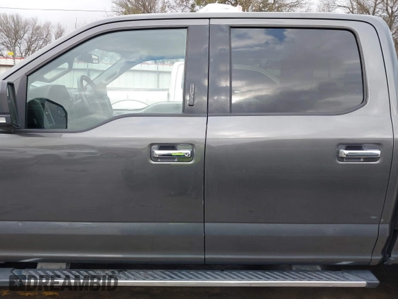 2018 Ford F-150 XL with VIN 1FTEW1EG9JKD22190, listed as a IAAI auction lot 41177846 with 139,624 mi miles. Bid and sale history available at carsss.com. Image 22.