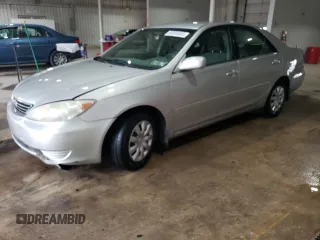 2006 Toyota Camry STD z VIN 4T1BE30K16U685619, wystawiony jako Copart lot #60504655 z przebiegiem 130 703 mil mil oraz Szkoda całkowita • Salvage title. Historia ofert i sprzedaży dostępna na DreamBid. Obrazek 1.
