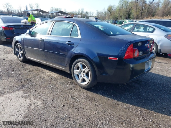 2008 Chevrolet Malibu LT w/2LT with VIN 1G1ZJ57B484301473, listed as a IAAI auction lot 41931923 with 197,796 mi miles. Bid and sale history available at carsss.com. Image 3.