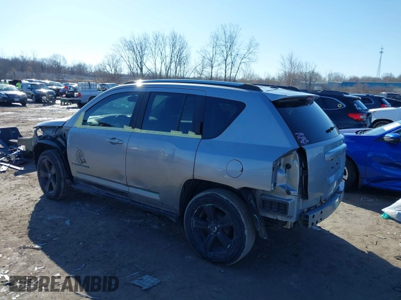 2017 Jeep Compass High Altitude z VIN 1C4NJCEB5HD166016, wystawiony jako IAAI lot #41843930 z przebiegiem 146 161 mil mil oraz . Historia ofert i sprzedaży dostępna na DreamBid. Obrazek 3.