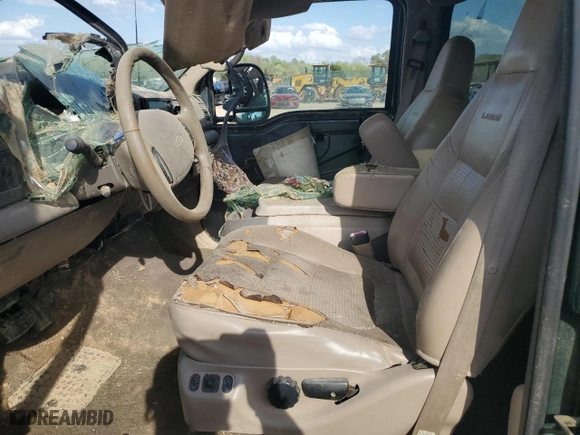 2001 Ford Super Duty F-250 XL with VIN 1FTNW21F31EA04471, listed as a Copart auction lot 51983275 with 0 mi miles and Non Repairable. Bid and sale history available at carsss.com. Image 7.