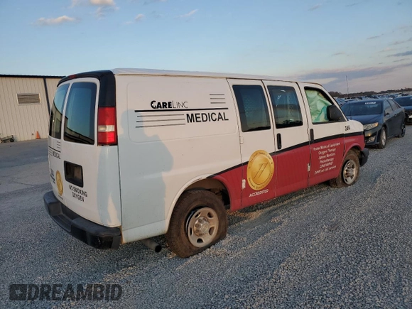 2016 Chevrolet Express Cargo with VIN 1GCWGAFF1G1124774, listed as a Copart auction lot 83574214 with 270,050 mi miles and Salvage title. Bid and sale history available at DreamBid. Image 3.