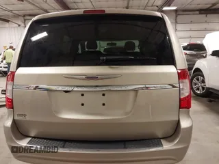 2014 Chrysler Town & Country Touring with VIN 2C4RC1BG2ER422914, listed as a IAAI auction lot 42017742 with 49,856 mi miles and . Bid and sale history available at DreamBid. Image 17.