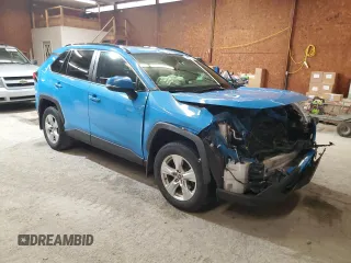 2019 Toyota RAV4 XLE with VIN JTMP1RFV3KJ013180, listed as a Copart auction lot 52888135 with 91,734 mi miles and Salvage Title. Bid and sale history available at carsss.com. Image 4.