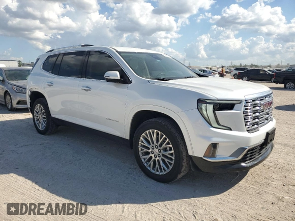 2024 GMC Acadia AWD Denali z VIN 1GKENRKS5RJ181571, wystawiony jako Copart lot #78002434 z przebiegiem 3423 mil mil oraz Szkoda całkowita • Salvage title. Historia ofert i sprzedaży dostępna na DreamBid. Obrazek 4.