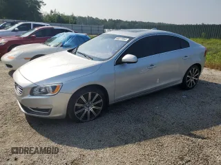 2017 Volvo S60 Inscription with VIN LYV402TKXHB141621, listed as a Copart auction lot 66577954 with 89,438 mi miles and Salvage Title. Bid and sale history available at carsss.com. Image 1.