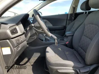 2019 Kia Niro LX with VIN KNDCB3LC1K5266082, listed as a Copart auction lot 50840755 with 74,286 mi miles and Salvage Title. Bid and sale history available at carsss.com. Image 7.