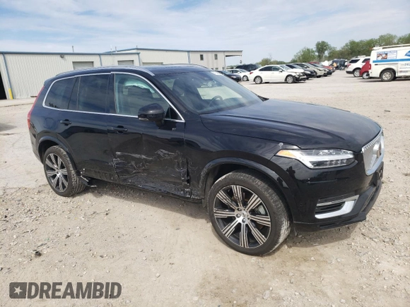 2023 Volvo XC90 Plus Bright Theme z VIN YV4H60CN7P1941746, wystawiony jako Copart lot #51714864 z przebiegiem 22 655 mil mil oraz Szkoda całkowita • Salvage title. Historia ofert i sprzedaży dostępna na DreamBid. Obrazek 4.