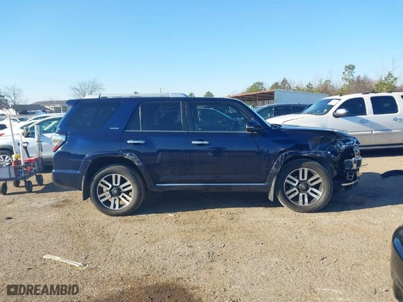 2014 Toyota 4Runner Limited with VIN JTEBU5JR9E5193407, listed as a IAAI auction lot 41327909 with 109,292 mi miles. Bid and sale history available at carsss.com. Image 13.