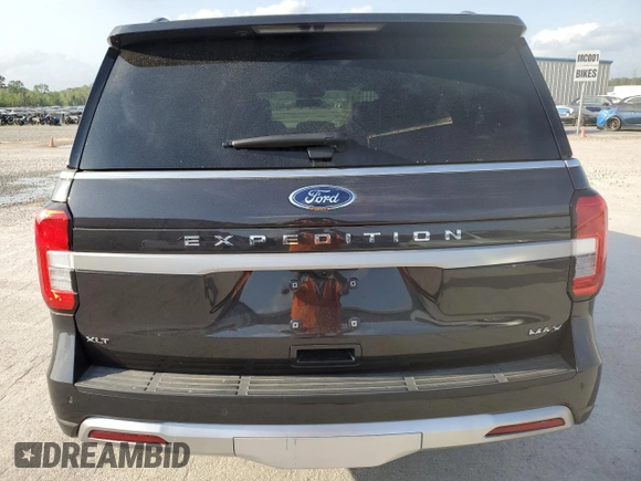 2022 Ford Expedition Max XLT with VIN 1FMJK1JT5NEA40819, listed as a Copart auction lot 51593835 with 14,896 mi miles and Salvage title. Bid and sale history available at DreamBid. Image 6.