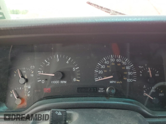 2000 Jeep Cherokee with VIN 1J4FF48S3YL257793, listed as a Copart auction lot 59932535 with 280,237 mi miles and Clean title. Bid and sale history available at DreamBid. Image 9.