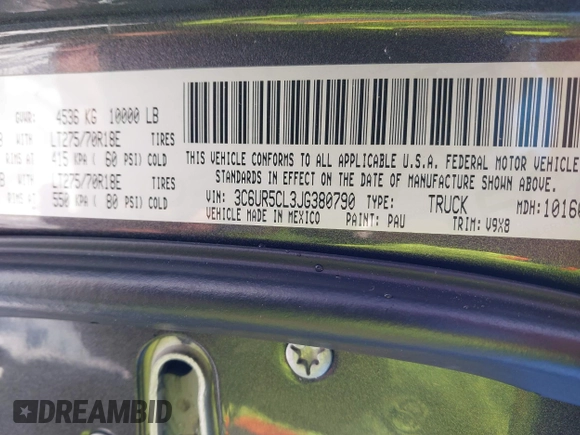 2018 Ram 2500 Tradesman z VIN 3C6UR5CL3JG380790, wystawiony jako IAAI lot #41579401 z przebiegiem 72 675 mil mil oraz . Historia ofert i sprzedaży dostępna na DreamBid. Obrazek 9.