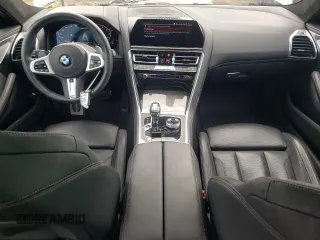 2022 BMW 8 Series M850i with VIN WBAGV8C07NCG96226, listed as a Copart auction lot 63006873 with 20,784 mi miles. Bid and sale history available at carsss.com. Image 8.
