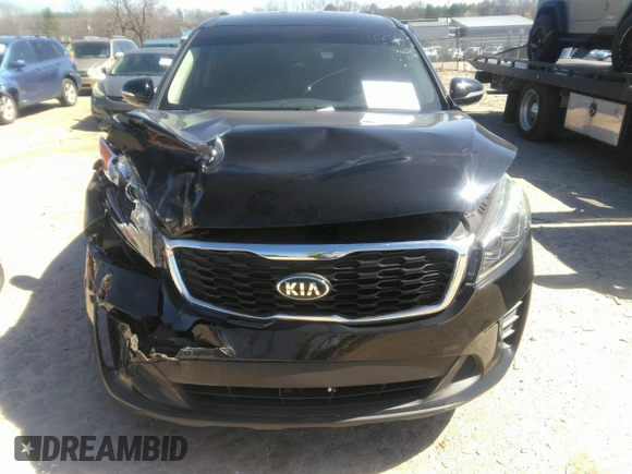 2019 Kia Sorento LX with VIN 5XYPG4A33KG538926, listed as a IAAI auction lot 41800638 with 72,175 mi miles. Bid and sale history available at carsss.com. Image 12.