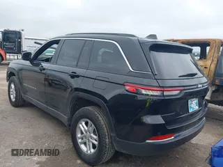 2024 Jeep Grand Cherokee Altitude with VIN 1C4RJGAG4R8514618, listed as a IAAI auction lot 42434122 with 26,236 mi miles and . Bid and sale history available at DreamBid. Image 3.