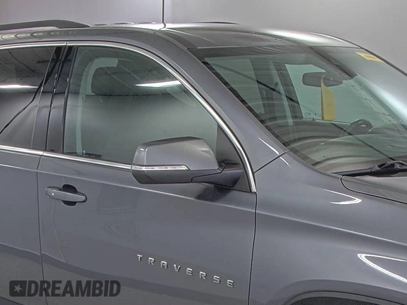 2021 Chevrolet Traverse LT Cloth z VIN 1GNEVGKW8MJ192048, wystawiony jako IAAI lot #42556137 z przebiegiem 106 304 mil mil oraz . Historia ofert i sprzedaży dostępna na DreamBid. Obrazek 18.