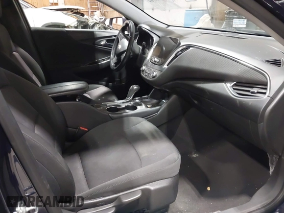 2018 Chevrolet Malibu LT with VIN 1G1ZD5ST8JF150378, listed as a IAAI auction lot 41826764 with 83,789 mi miles and . Bid and sale history available at carsss.com. Image 5.