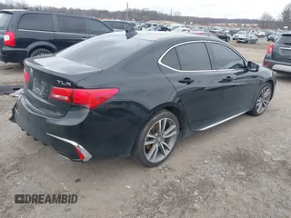 2020 Acura TLX w/Technology Pkg with VIN 19UUB2F43LA003332, listed as a IAAI auction lot 41630479 with 56,237 mi miles. Bid and sale history available at carsss.com. Image 4.