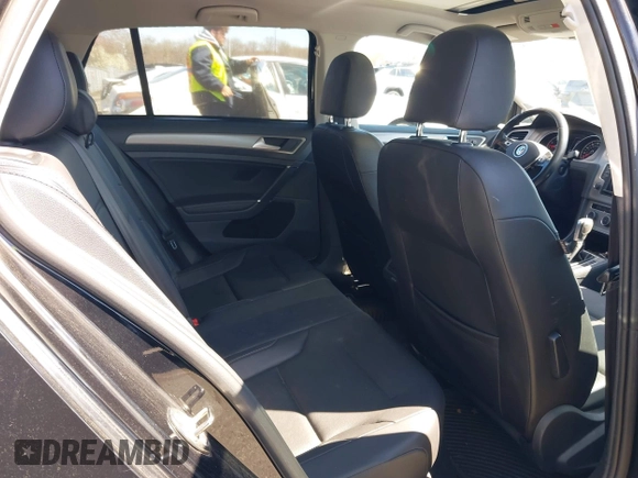 2017 Volkswagen Golf S with VIN 3VW217AU5HM060152, listed as a IAAI auction lot 41985215 with 109,278 mi miles and . Bid and sale history available at DreamBid. Image 8.