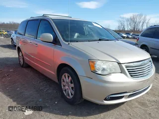 2014 Chrysler Town & Country Touring with VIN 2C4RC1BG5ER396891, listed as a IAAI auction lot 41785009 with 182,421 mi miles and . Bid and sale history available at DreamBid. Image 1.