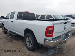 2021 Ram 2500 Tradesman with VIN 3C6UR5HL9MG582014, listed as a IAAI auction lot 41341443 with 127,007 mi miles and . Bid and sale history available at DreamBid. Image 3.