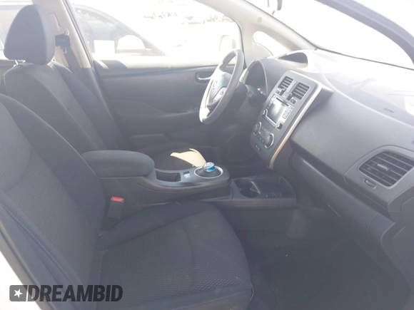2016 Nissan LEAF S with VIN 1N4AZ0CP9GC307135, listed as a IAAI auction lot 41991588 with 50,834 mi miles. Bid and sale history available at carsss.com. Image 5.