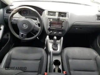 2011 Volkswagen Jetta SE with VIN 3VWDZ7AJ0BM369395, listed as a Copart auction lot 65157875 with 81,346 mi miles and Salvage title. Bid and sale history available at DreamBid. Image 8.