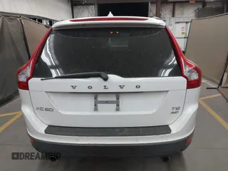 2011 Volvo XC60 3.0T with VIN YV4902DZ4B2179224, listed as a IAAI auction lot 42272698 with 95,022 mi miles and . Bid and sale history available at DreamBid. Image 16.
