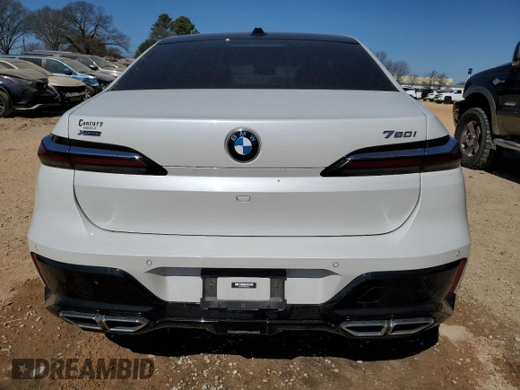 2023 BMW 7 Series 760i xDrive с VIN WBA33EJ06PCM56607, выставлен на аукционе Copart как лот 47292025 с пробегом 24 064 миль миль и Списание • Salvage title. История ставок и продаж доступна на DreamBid. Изображение 6.