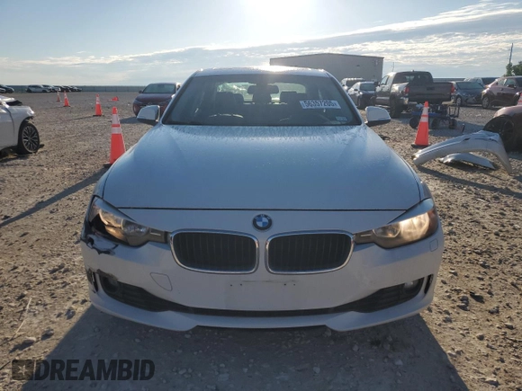 2014 BMW 3 Series 328i xDrive с VIN WBA3B5G5XENS07962, выставлен на аукционе Copart как лот 56357205 с пробегом 105 641 миль миль и Списание • Salvage title. История ставок и продаж доступна на DreamBid. Изображение 5.