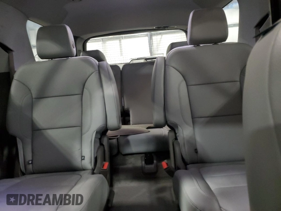 2018 Chevrolet Traverse LT Leather with VIN 1GNEVHKW9JJ116808, listed as a Copart auction lot 85005504 with 33,072 mi miles and Salvage Title. Bid and sale history available at carsss.com. Image 10.