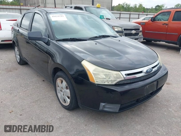 2008 Ford Focus S with VIN 1FAHP34N28W241692, listed as a IAAI auction lot 41931511 with 110,355 mi miles. Bid and sale history available at carsss.com. Image 1.