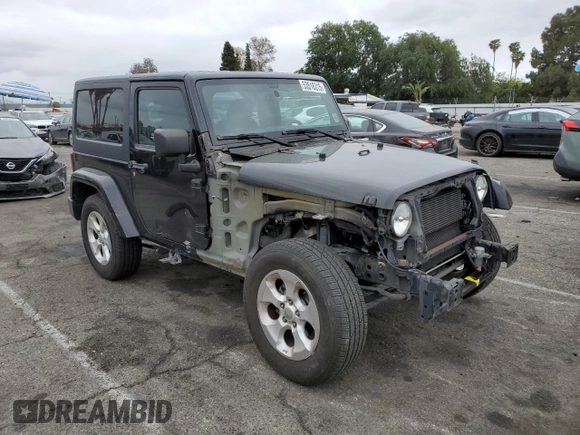 2015 Jeep Wrangler Sahara z VIN 1C4AJWBG2FL614702, wystawiony jako Copart lot #53516315 z przebiegiem 91 899 mil mil oraz Szkoda całkowita • Salvage title. Historia ofert i sprzedaży dostępna na DreamBid. Obrazek 4.