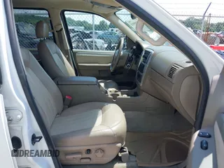 2003 Mercury Mountaineer Convenience с VIN 4M2DU86K83ZJ54012, выставлен на аукционе IAAI как лот 42595910 с пробегом 181 193 миль миль и . История ставок и продаж доступна на DreamBid. Изображение 5.