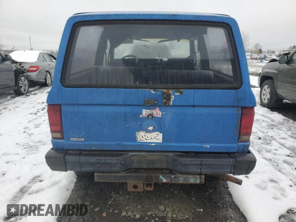 1985 Ford Bronco with VIN 1FMBU14SXFUA96361, listed as a Copart auction lot 43681375 with 98,999 mi miles and Clean title. Bid and sale history available at DreamBid. Image 6.