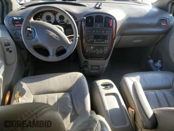 2002 Chrysler Town & Country LXi with VIN 2C4GP54L42R798247, listed as a Copart auction lot 45468355 with 234,460 mi miles and Salvage Title. Bid and sale history available at carsss.com. Image 8.