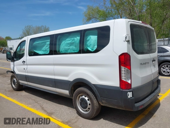 2023 Ford Transit Passenger XL с VIN 1FBAX2Y82PKA55722, выставлен на аукционе IAAI как лот 42240587 с пробегом 42 172 миль миль и . История ставок и продаж доступна на DreamBid. Изображение 3.
