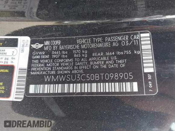 2011 MINI Hardtop with VIN WMWSU3C50BT098905, listed as a IAAI auction lot 42637688 with 118,389 mi miles and . Bid and sale history available at DreamBid. Image 9.