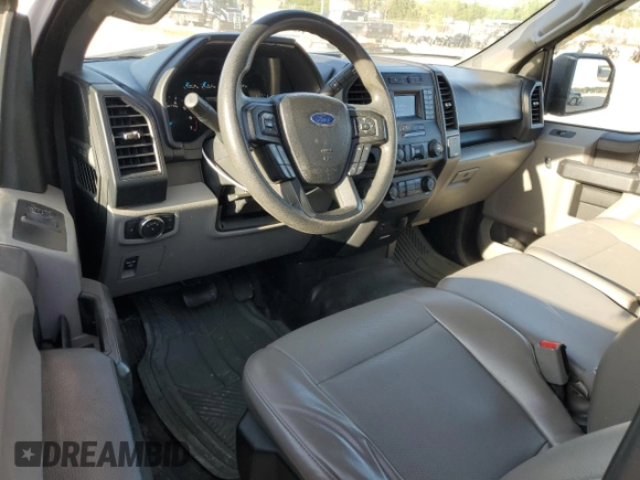 2016 Ford F-150 XL with VIN 1FTMF1CP6GKD69703, listed as a Copart auction lot 52428725 with 207,470 mi miles and Clean Title. Bid and sale history available at DreamBid. Image 8.