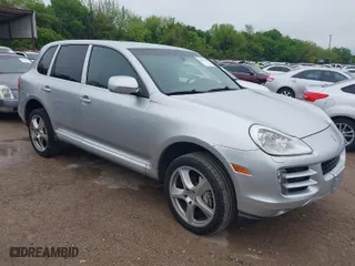 2008 Porsche Cayenne with VIN WP1AA29P68LA06987, listed as a IAAI auction lot 41963146 with 97,007 mi miles. Bid and sale history available at carsss.com. Image 1.