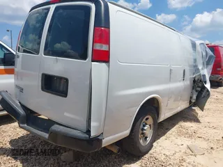 2016 Chevrolet Express Cargo with VIN 1GCWGAFF2G1304927, listed as a IAAI auction lot 42540234 with Not provided miles and . Bid and sale history available at DreamBid. Image 4.