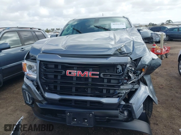 2022 GMC Canyon 2WD Elevation z VIN 1GTG5CEN8N1199841, wystawiony jako IAAI lot #41932356 z przebiegiem 33 720 mil mil oraz . Historia ofert i sprzedaży dostępna na DreamBid. Obrazek 12.