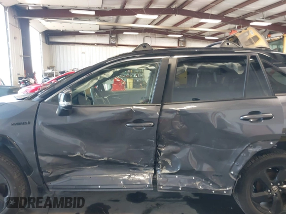 2021 Toyota RAV4 Hybrid XSE with VIN JTME6RFV5MD515361, listed as a IAAI auction lot 42160739 with 37,097 mi miles and . Bid and sale history available at DreamBid. Image 15.