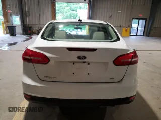 2017 Ford Focus SE with VIN 1FADP3F26HL243335, listed as a Copart auction lot 61010065 with 177,890 mi miles and Clean title. Bid and sale history available at DreamBid. Image 6.