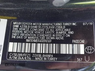 2019 Toyota C-HR XLE with VIN NMTKHMBX4KR096569, listed as a IAAI auction lot 42147017 with 111,569 mi miles and . Bid and sale history available at DreamBid. Image 9.
