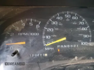 2001 GMC Sierra 1500 with VIN 3GDKC34GX1M100674, listed as a Copart auction lot 43498685 with 140,259 mi miles and Salvage Title. Bid and sale history available at DreamBid. Image 9.